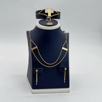 طقم المبروم ذهب عيار 21 وزن 5 جرام