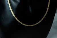 سلسال ذهب فلات يلبس وجهين عيار 18 وزن 6.6 جرام