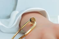 سوارة ذهب المسمار عيار 18 مقاس 17 وزن 6.3 جرام