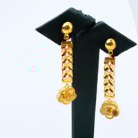 طقم ذهب تصميم الباولاء إيطالي عيار 21 وزن 17.85 جر...