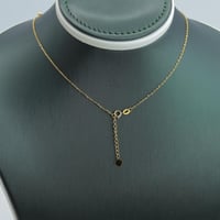 عقد ذهب الببلز النازل عيار 21 وزن 1.9 جرام