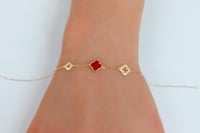 اساور فان كليف ذهب ملونه تصميم الماسي عيار 18 وزن...