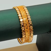 غوايش ذهب بكج عيار 21 وزن 18.1 جرام - تصميم شومية...