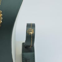 افخم طقم شبكة ذهب عيار 21 بتصميم مثير وزن 11.9 جرا...