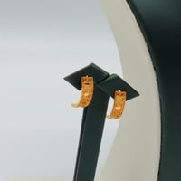 طقم ذهب الديور عيار 21 – تصميم هندسي فاخر بوزن 18....