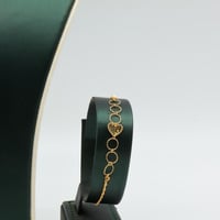 طقم ذهب ناعم عيار 18 وزن 6.2 جرام – تصميم راقي للم...