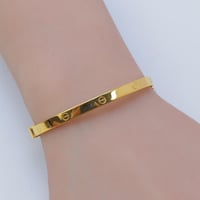 سوارة ذهب اللوف الرفيعة عيار 21