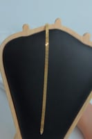 اسوارة ذهب ناعمه عيار 18 بتصميم فلات وزن 4.6 جرام