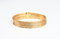 اسوارة ذهب عريضة عيار 18 بتصميم ايطالي وزن 21.9 جر...