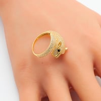 خاتم ذهب عيار 18 بانثر ماستر وزن 4.09 جرام – تصميم...