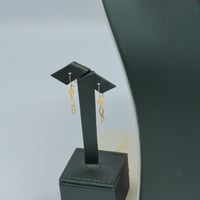 طقم ذهب عيار 21 وزن 2.7 جرام