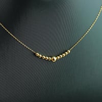 عقد ذهب الببلز عيار 21 وزن 1.7 جرام