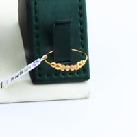 طقم ذهب مميز عيار 21 وزن 7.99 جرام بتصميم ناعم مع...