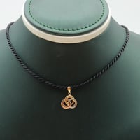 تعليقة ذهب عيار 18 ترابط الأناقة بوزن 0.17 جرام -...