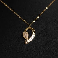 عقد ذهب البوشرون تصميم الماس عيار 18 وزن 1.16 جرا