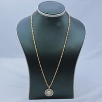 تعليقة مع سلسال ذهب عيار 18 فرزاتشي الدائري وزن 7...