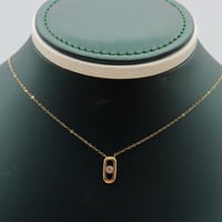 عقد ذهب عيار 18 تصميم ألماسي وزن 0.54 جرام بأسلوب...