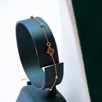 طقم ذهب تصميم الفان كليف عيار 21 وزن 5.35 جرام