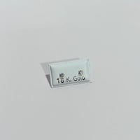 حلق ذهب للمواليد عيار 18 طبي وزن 0.3 جرام – تصميم...