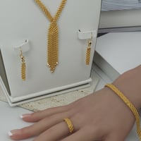 طقم مبروم سوبر شكل حصري ذهب عيار 21 وزن 19.2 جرام