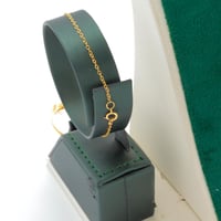 طقم ذهب عيار 21 وزن 11.6 جرام بتصميم متدرج مع تعلي...