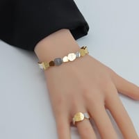 سوارة ذهب البصمة مع الخاتم ذهب صافي عيار 21 وزن 10...