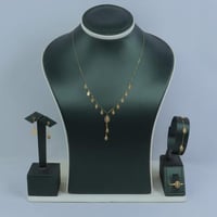 طقم ذهب ناعم عيار 18 وزن 2.54 جرام