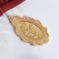 تعليقة فكتوري بتصميم مميز مزيج بين سبيكة وزن 10 عي...