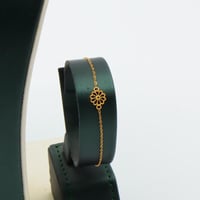 طقم ذهب ناعم لبس يومي عيار 21 وزن 4.33 جرام بتصميم...