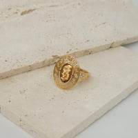 خاتم ذهب عيار 21 فخم بنقش الوردة الانيق بوزن 2.6 ج...