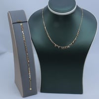 عقد ذهب ناعم مع اسورة عيار 18 كلكشن الرمش – الوزن...