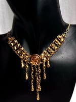 مخنق ذهب تصميم " كرسي جابر" عيار 21 وزن 9.8 جرام