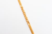 سوارة ذهب غصن الزيتون بتصميم الجنزير عيار 21 وزن 9...