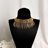 مخنق ذهب ملكي عيار 21 وزن 17.4 جرام