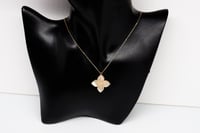 سلسال ذهب روبيرتو كوين مصمم للبس جهتين عيار 18لوزن...