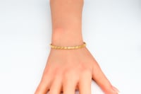 سوارة ذهب تصميم مودرن عيار 18 وزن 6 جرام