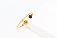 اسوارة فان كليف ذهب تصميم راقي عيار 18 وزن 8.3 جرا...