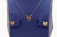 طقم ذهب عيار 18 تصميم بانثر دو كارتيه