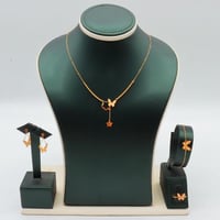 طقم ذهب ناعم عيار 21 وزن 3.51 جرام بتصميم فراشة