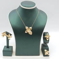 طقم ذهب الباسكال سوبر ماستر عيار 18 –بوزن 18.56 جر...