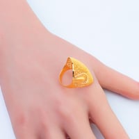 خاتم ذهب عيار 21 وزن 3.99 جرام