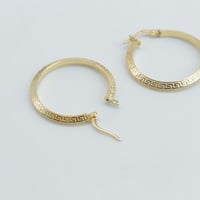 اجمل حلق ذهب عيار 18 ايطالي بنقش فرزاتشي وزن 1.32...