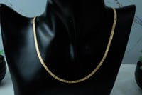 سلسال ذهب فلات يلبس وجهين عيار 18 وزن 6.6 جرام