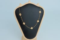 عقد ذهب الفان كليف تصميم كرات الدوريكاء عيار 21 وز...