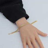 سوارة ذهب الجنزير عيار 18 وزن 2.95 جرام