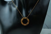 عقد الكارتير بتصميم انيق وناعم ذهب عيار 21 وزن 2.9...