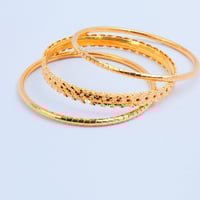 غوايش ذهب عيار 21 بكج كوبرا مع الوردة وزن 15.3 جرا...