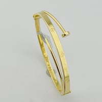 اسوارة المسمار ذهب مكس مع اللوف عيار 18