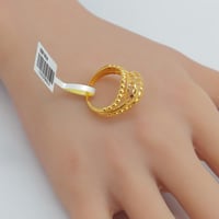 خاتم ذهب عيار 21 فاخر – وزن 3.53 جرام بتصميم أنيق