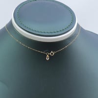 سلسال ذهب الفان كليف تصميم الماسي عيار 18 وزن 1.45...